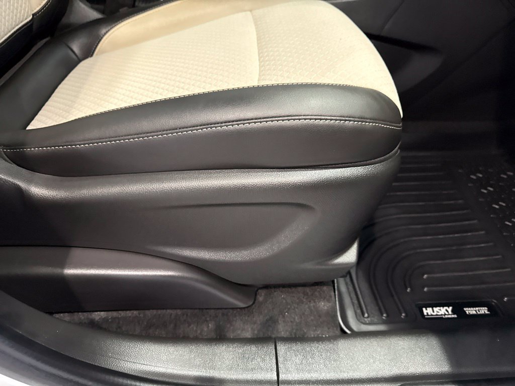 Used 2018 Buick Encore Preferred AWD/4WD image 13