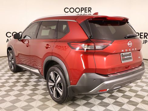 Used 2023 Nissan Rogue SL w/ SL Premium Package FWD image 24