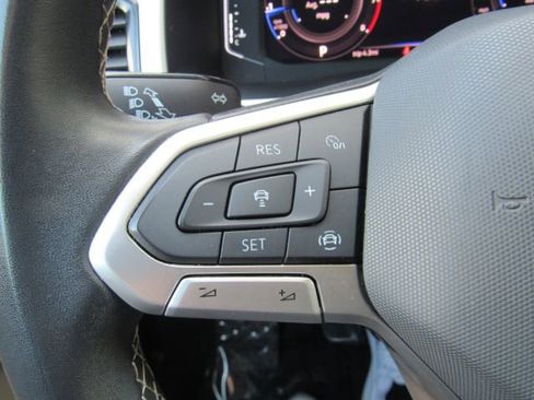 Used 2022 Volkswagen Atlas SE w/ Panoramic Sunroof Package image 39