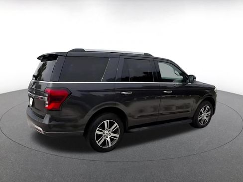 Used 2024 Ford Expedition Limited RWD image 15