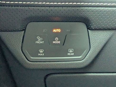 New 2026 Volkswagen Atlas SE image 30