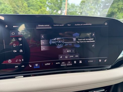 New 2025 Audi A6 e-tron Premium Plus image 16