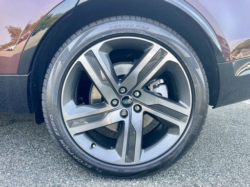 New 2026 Land Rover Discovery Limited Edition AWD/4WD image 10