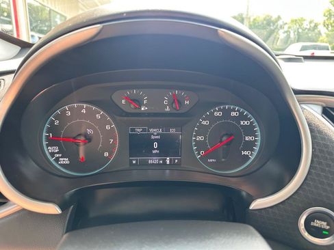 Used 2024 Chevrolet Malibu LT FWD image 10