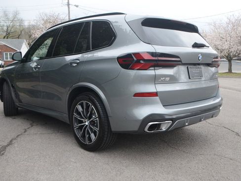 Used 2026 BMW X5 xDrive40i AWD/4WD image 23