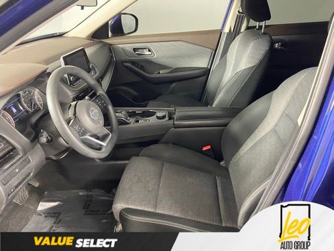 Used 2021 Nissan Rogue SV AWD/4WD image 8