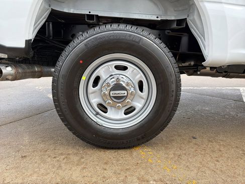 New 2026 Ford F250 XL w/ 360-Degree Camera Package image 11