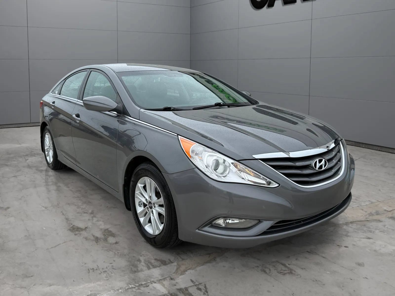 Used 2013 Hyundai Sonata GLS w/ Popular Equipment Pkg FWD image 4