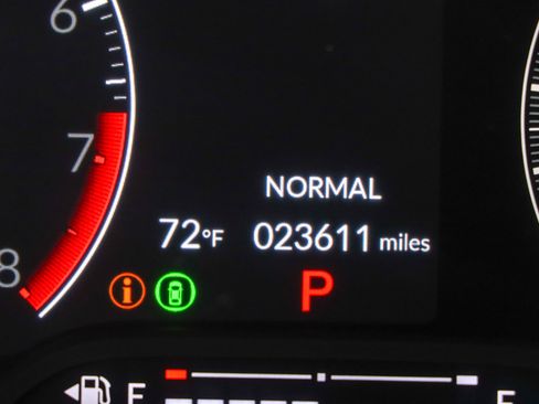 Used 2024 Honda Civic Sport image 16