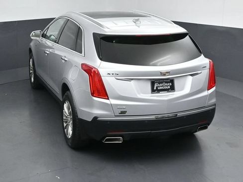 Used 2017 Cadillac XT5 Luxury w/ Driver Awareness Package AWD/4WD image 50