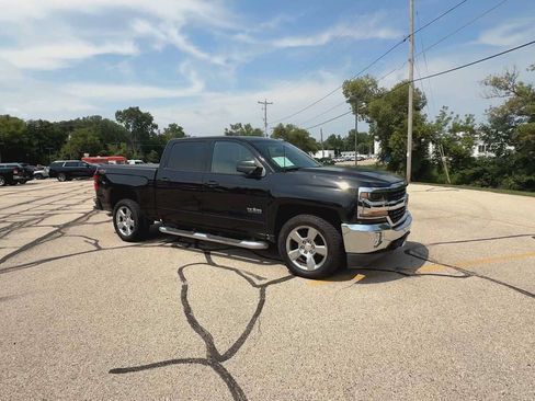 Used 2018 Chevrolet Silverado 1500 LT w/ Texas Edition AWD/4WD image 2