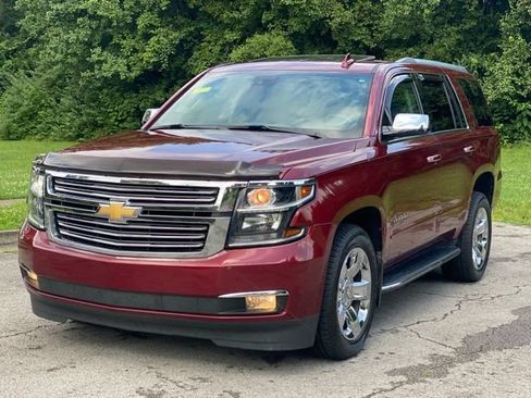 Used 2019 Chevrolet Tahoe Premier AWD/4WD image 3