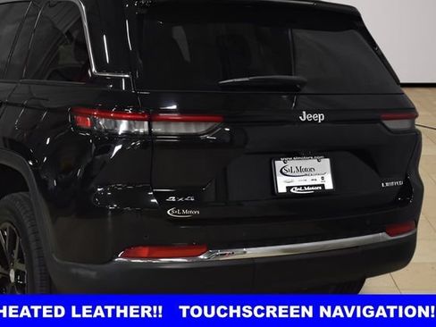Used 2023 Jeep Grand Cherokee Limited AWD/4WD image 30