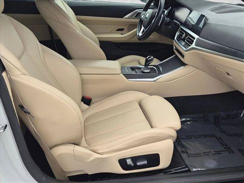 Used 2022 BMW 430i xDrive Convertible w/ Convenience Package AWD/4WD image 19