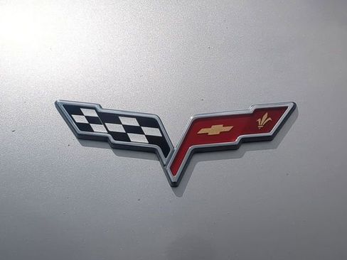 Used 2009 Chevrolet Corvette Coupe w/ Z51 Performance Package image 13