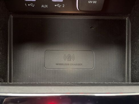 Used 2022 Jeep Grand Cherokee L Laredo image 38