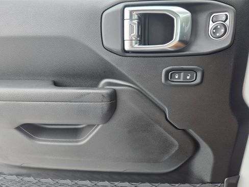 New 2025 Jeep Wrangler Sport S image 17