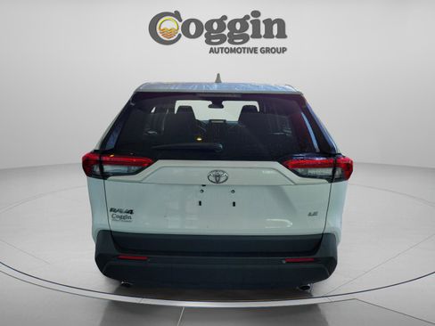Used 2025 Toyota RAV4 LE image 3