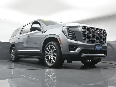 Certified 2025 GMC Yukon XL Denali image 25