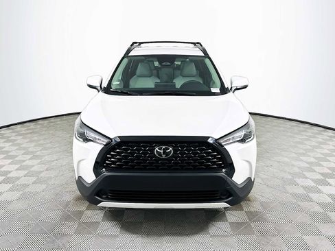Used 2023 Toyota Corolla Cross LE w/ Black Badges Package (TMS) FWD image 2