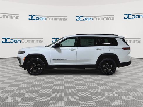 New 2026 Jeep Grand Cherokee L Limited w/ Limited Altitude Package image 5