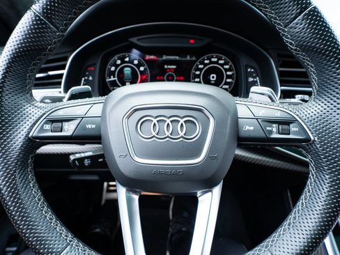 Used 2022 Audi RS Q8 w/ Carbon Optic Package AWD/4WD image 36