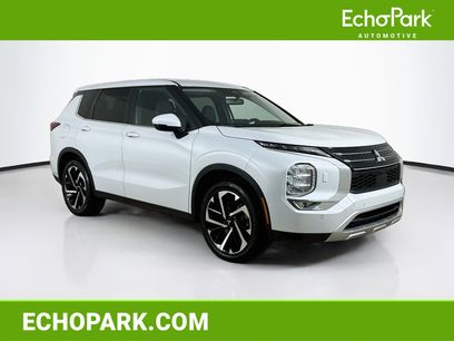 Used 2024 Mitsubishi Outlander SE