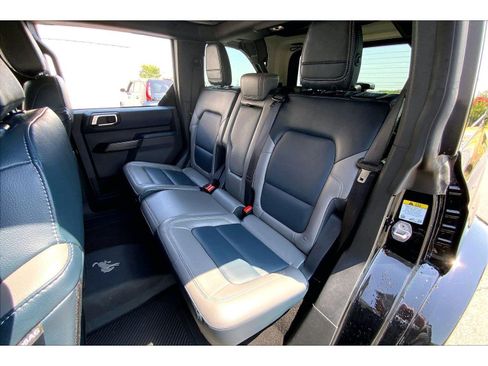 Used 2024 Ford Bronco Outer Banks AWD/4WD image 24