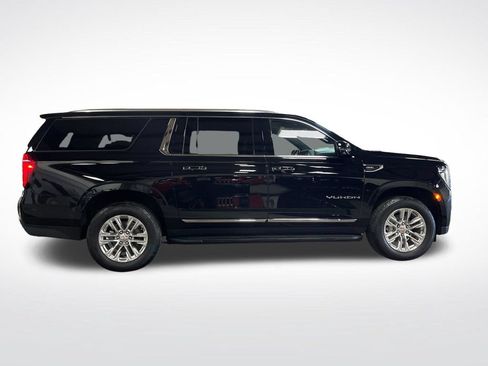 Used 2024 GMC Yukon XL SLT w/ SLT Luxury Package AWD/4WD image 7