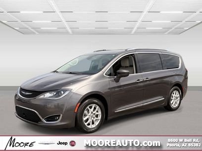 Used 2020 Chrysler Pacifica Touring-L w/ Advanced Safetytec Group