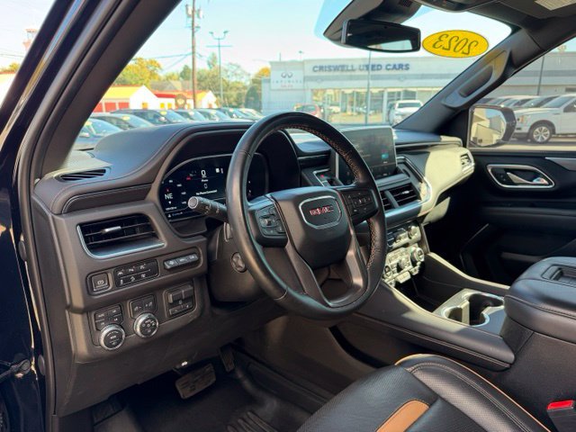 Used 2023 GMC Yukon AT4 w/ AT4 Premium Plus Package AWD/4WD image 6