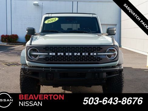 Used 2021 Ford Bronco Badlands AWD/4WD image 2