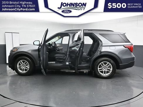 Certified 2025 Ford Explorer Active AWD/4WD image 40