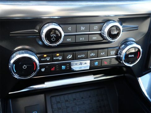 Certified 2023 Ford F150 Lariat w/ Equipment Group 502A High image 22