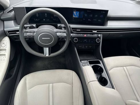 Used 2024 Hyundai Sonata SEL FWD image 12
