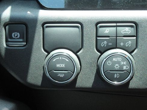 Used 2026 Chevrolet Silverado 1500 High Country w/ Midnight Edition RWD image 22
