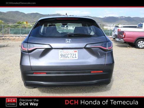 Certified 2024 Honda HR-V LX image 6