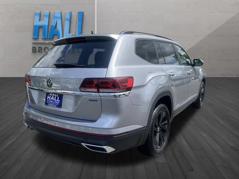 Certified 2023 Volkswagen Atlas SE w/ Black Wheel Package AWD/4WD image 6