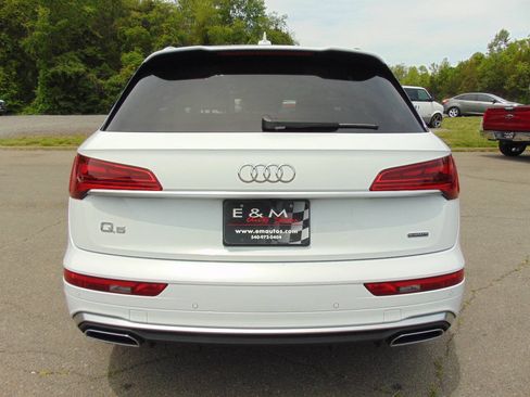 Used 2022 Audi Q5 2.0T Premium Plus w/ Premium Plus Package AWD/4WD image 4