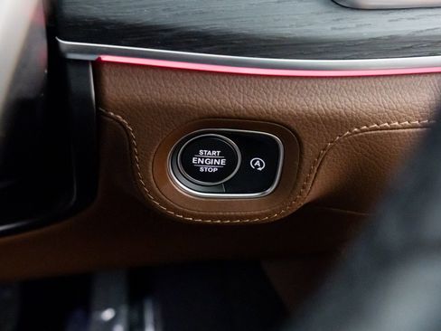 Used 2025 Mercedes-Benz GLE 350 4MATIC image 24