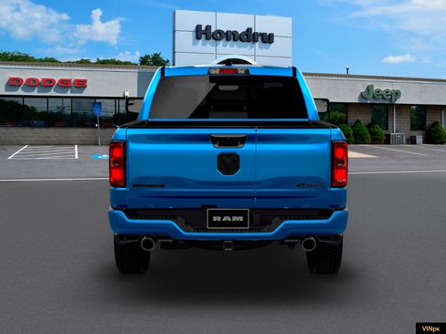 New 2026 RAM 1500 Big Horn AWD/4WD image 6