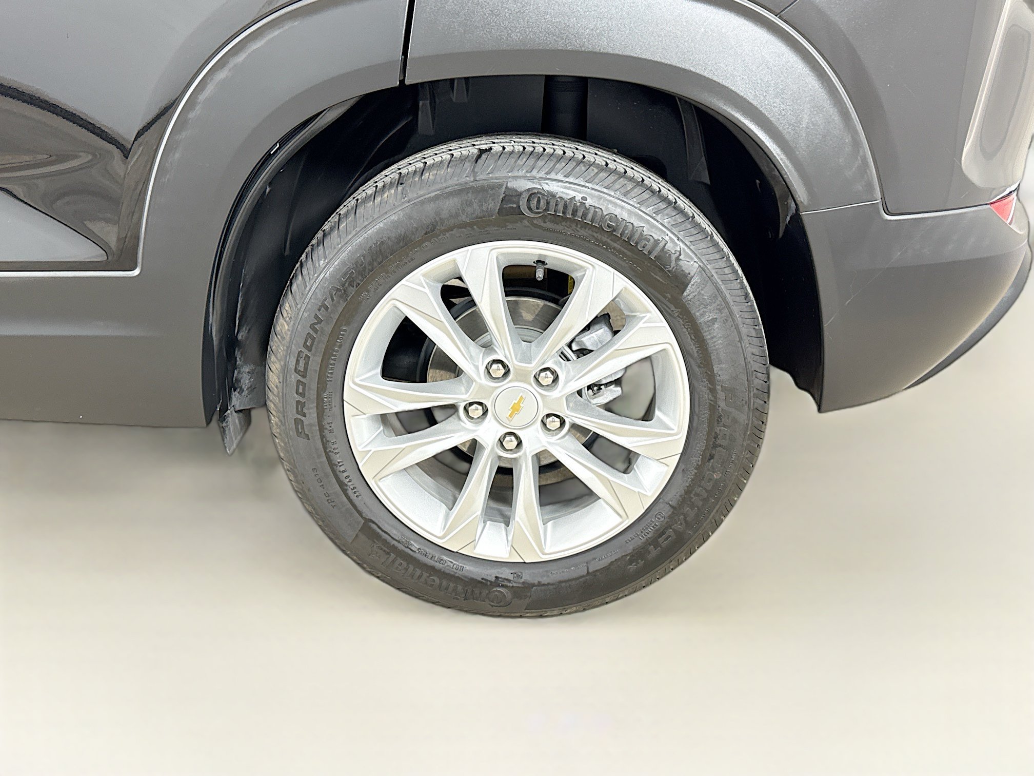 Used 2023 Chevrolet TrailBlazer LS FWD image 32