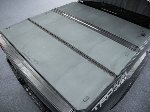 Used 2019 Toyota Tacoma TRD Sport image 25