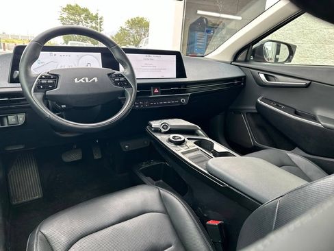 Used 2023 Kia EV6 Wind w/ Wind Technology Package AWD/4WD image 7