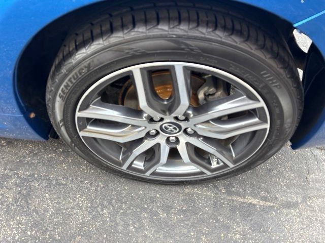 Used 2014 Scion tC FWD image 24