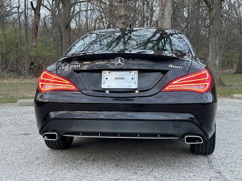 Used 2015 Mercedes-Benz CLA 250 4MATIC image 4