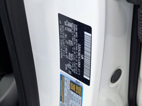 Used 2024 Kia Seltos SX AWD/4WD image 41