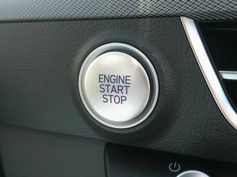 Certified 2025 Hyundai Sonata SEL image 14