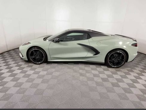 Certified 2024 Chevrolet Corvette Stingray Preferred Conv RWD image 5