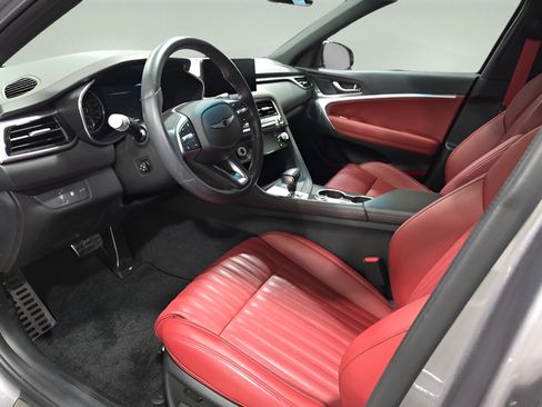Used 2025 Genesis G70 3.3T Advanced RWD image 10